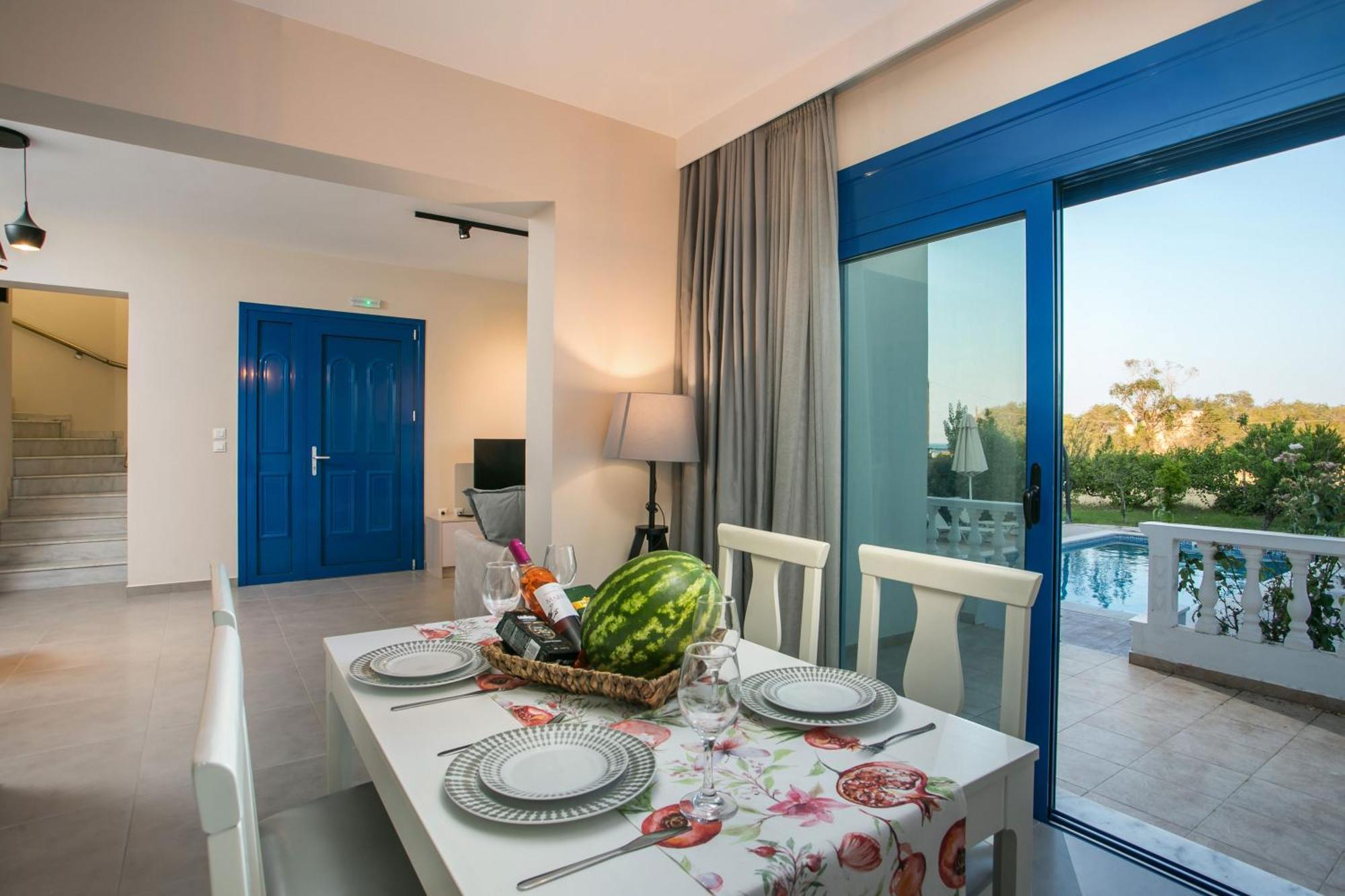 Rita Mare Seafront Villas Heated Pools Gennadi Exterior photo